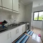 Um Refugio Tranquilo E Familiar , 100M Da Praia